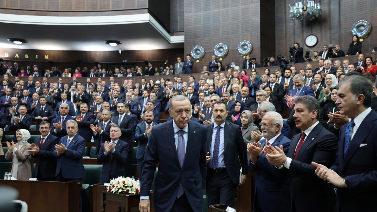 Erdogan spricht vor dem Parlament