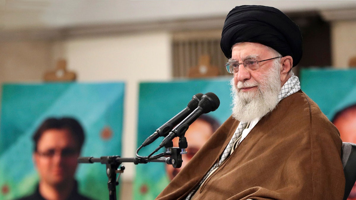 Irans Oberster Führer Ayatollah Ali Khamenei 