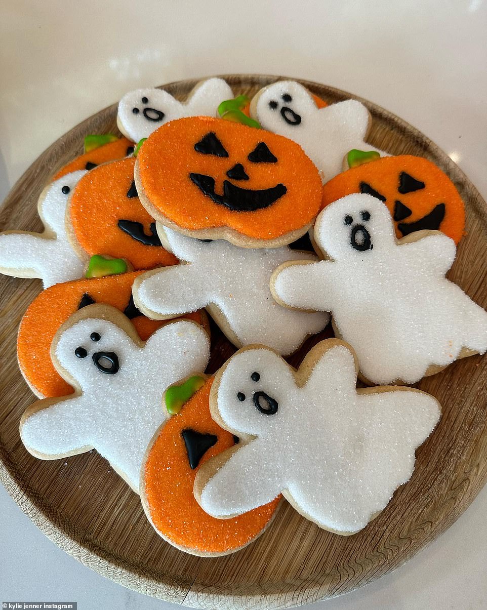 Kylie Jenner was making ghost and pumpkin shaped cookies with her kids Stormi and Aire