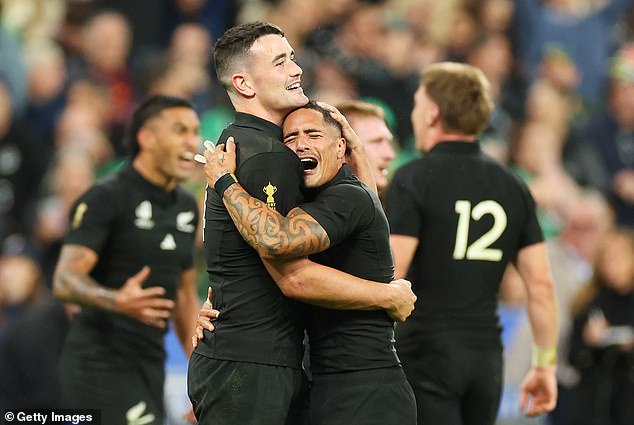 Irlands düstere Serie, es nie ins Halbfinale der Rugby-Weltmeisterschaft zu schaffen, setzte sich fort, als Neuseeland einen wunderbaren 28:24-Sieg errang