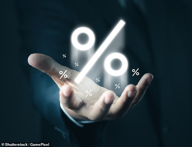 Höhepunkt: Eine Reuters-Umfrage unter Analysten ergab, dass 61 von 73 davon ausgehen, dass der geldpolitische Ausschuss der Bank bei seiner Sitzung die Zinssätze stabil halten wird