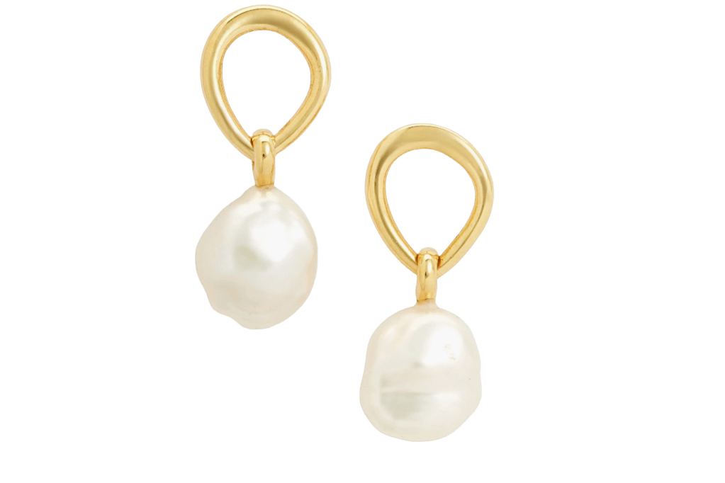 Ohrringe aus Gold und Perlen