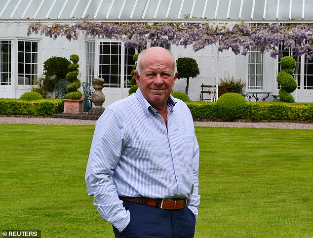 Mitbegründer Peter Hargreaves, 77, (im Bild) ist immer noch der größte Anteilseigner von Hargreaves Lansdown mit knapp 20 Prozent