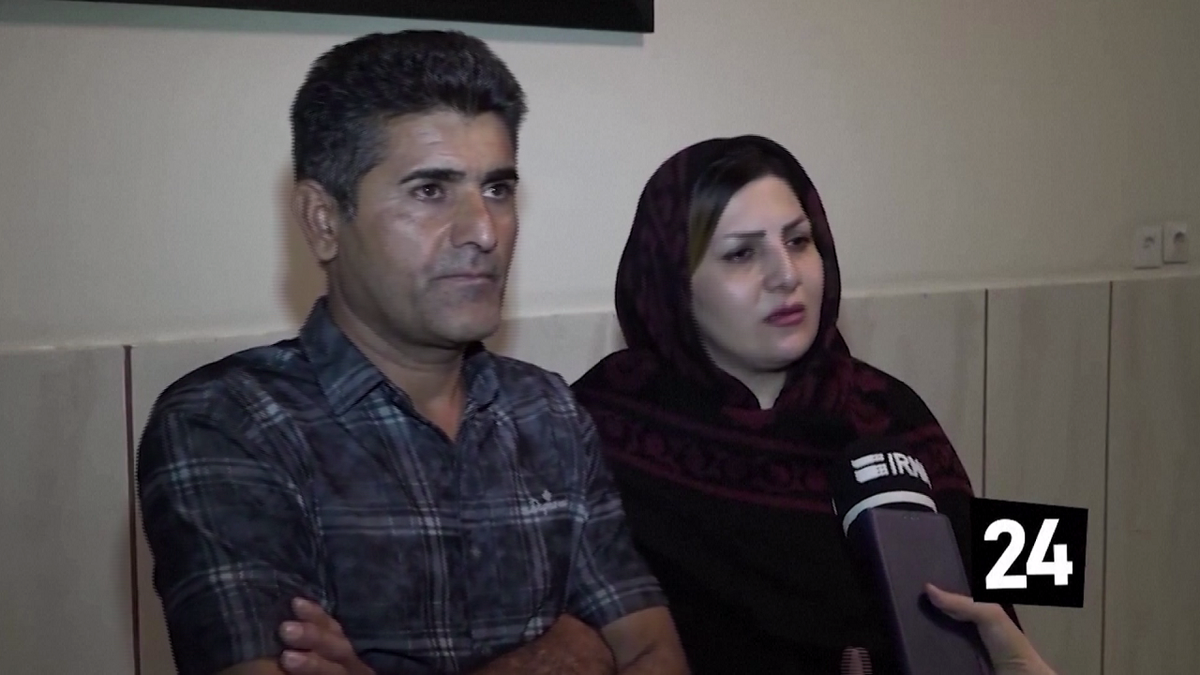Die Eltern eines iranischen Teenagers