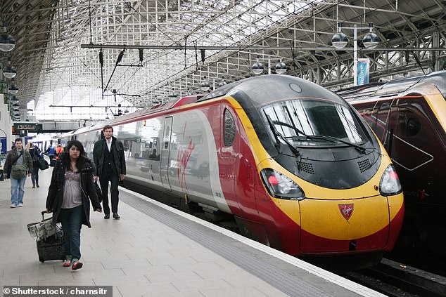 Zugprobleme: Das britische Schienen- und Straßennetz wurde von britischen Herstellern in einer Umfrage, in der ihre Ansichten zur Infrastruktur berücksichtigt wurden, am negativsten bewertet