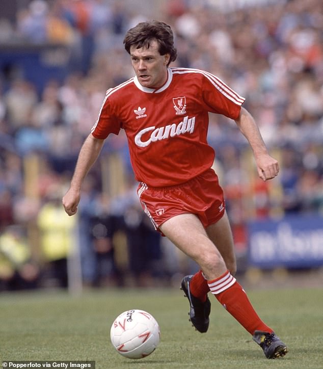 Das Heimtrikot von Liverpool aus dem Jahr 1989 wurde von Ray Houghton zu seinem Lieblingstrikot im Fußball gewählt