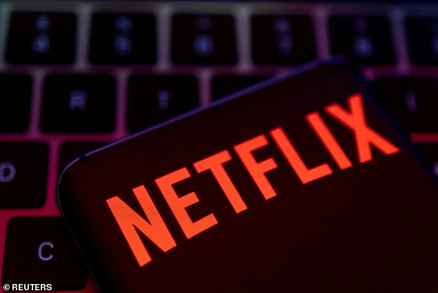 Netflix (im Bild) hat angekündigt, das günstigste Abonnement als Teil seines Streaming-Dienstes für Verbraucher in Australien zu streichen