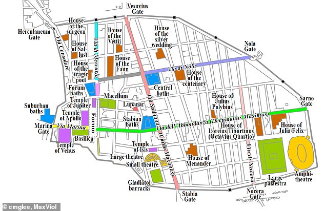 Die Inschriften wurden in der Via di Nola gefunden, einer der längsten Straßen Pompejis (auf dieser Karte der ehemaligen Stadt lila markiert).
