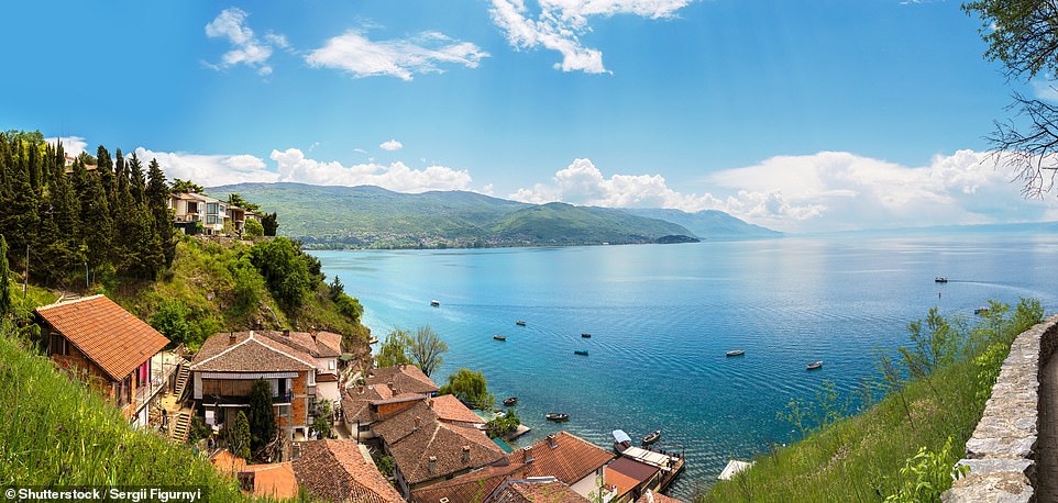 Sarah Holt reist zum Ohridsee, einem wenig bekannten Ort im Binnenland Nordmazedoniens