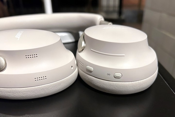 Bose QuietComfort Ultra Kopfhörer in Weiß.