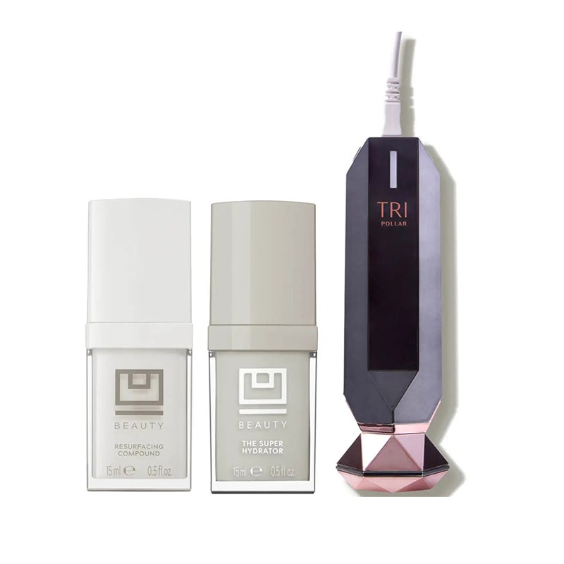 TriPollar x U Beauty Hautpflegepaket: Eine weiße Flasche und eine beige Flasche, beide von U Beauty, und ein Hautpflegegerät in Schwarz und Roségold auf weißem Hintergrund