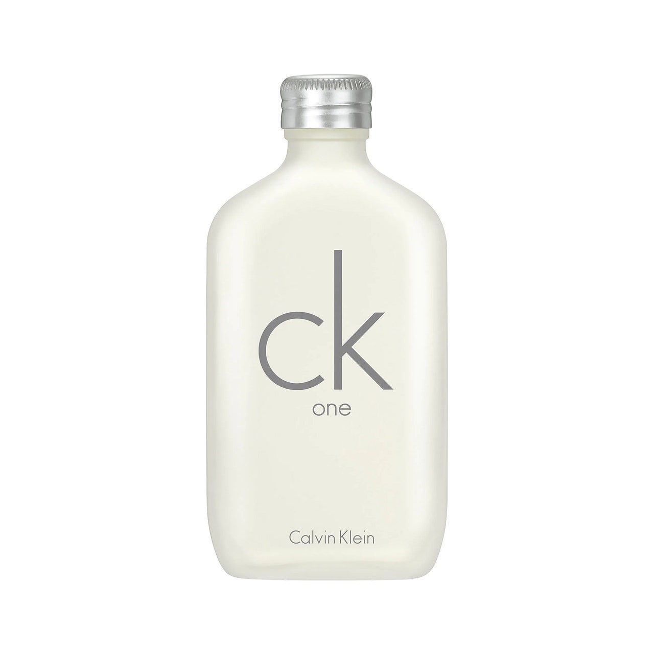 Calvin Klein CK One cremefarbene Flasche mit silbernem Verschluss auf weißem Hintergrund