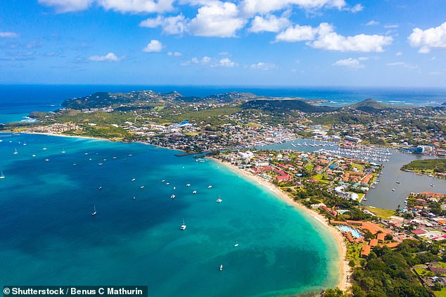 Fahren Sie eine Woche lang für weniger als 1.350 £ pro Person nach Rodney Bay in St. Lucia (im Bild), inklusive Hin- und Rückflug