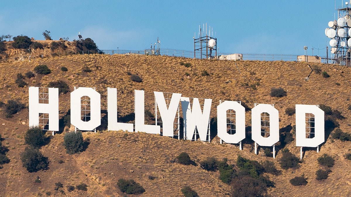 Hollywood-Schild auf dem Berg