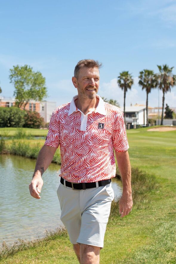 Lee Sharpe hat mit Stromberg eine amerikanische Golfbekleidungskollektion auf den Markt gebracht.