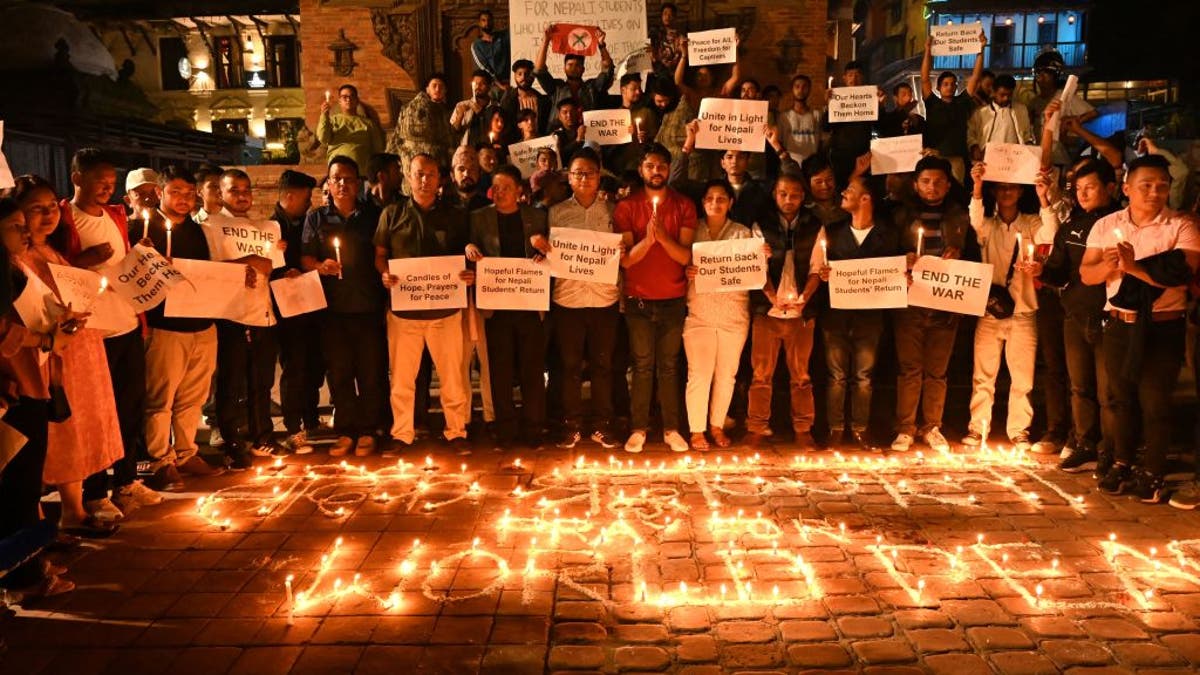 Mahnwache für nepalesische Studenten