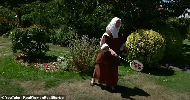 Die Nonnen haben täglich zwei Stunden Erholung, Badminton gehört zu ihren Hobbys
