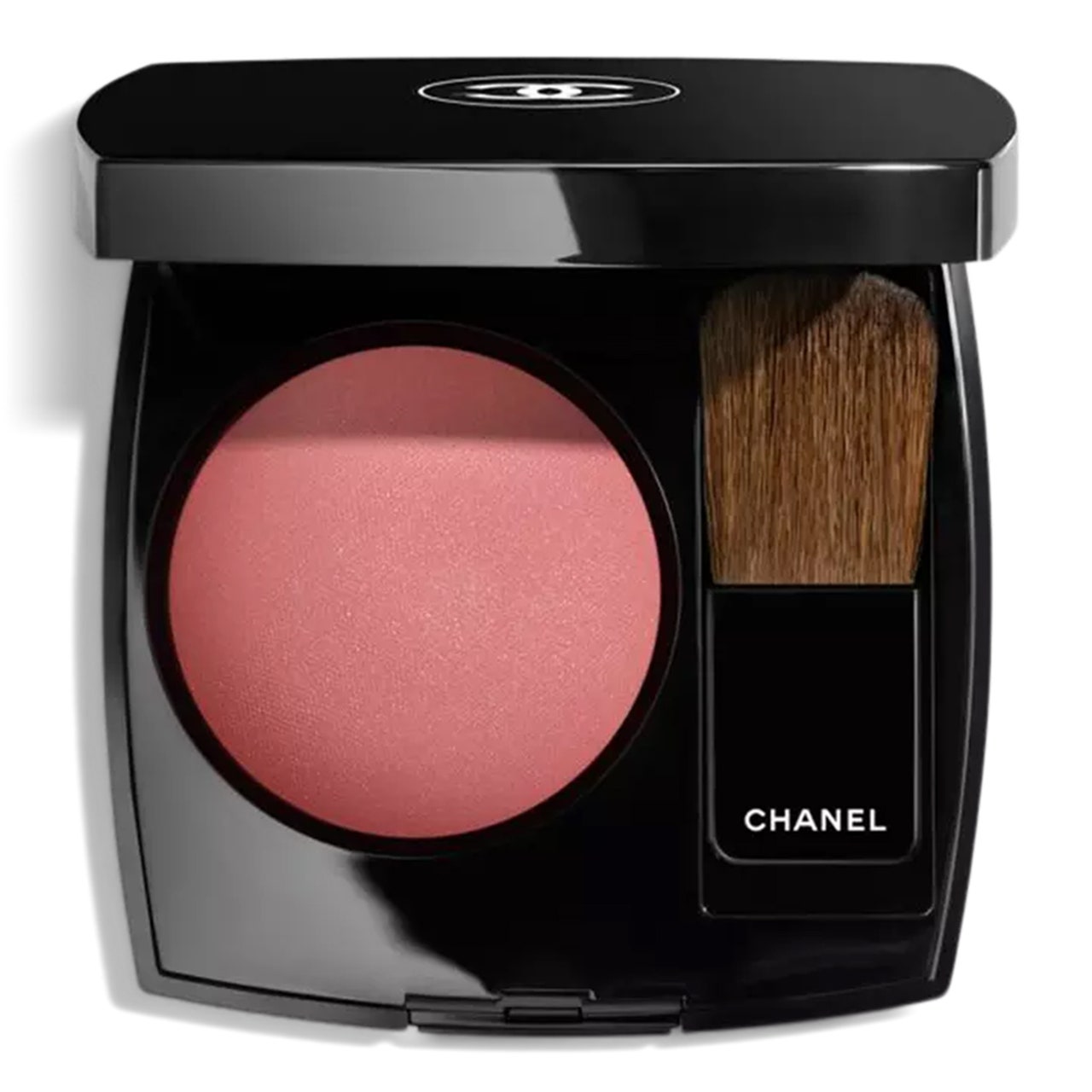 Chanel Joues Contraste Powder Blush in Rose Initial Black Compact aus rosafarbenem Puderrouge auf weißem Hintergrund
