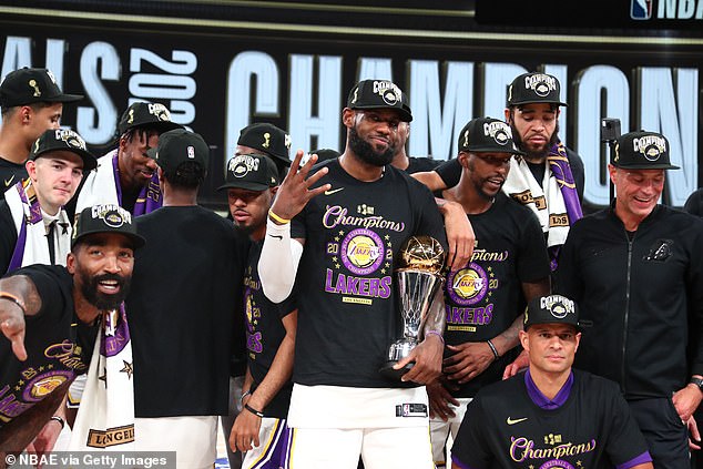 James gewann seinen vierten NBA-Titel im Jahr 2020, als er die Lakers zu ihrer ersten Meisterschaft seit einem Jahrzehnt führte