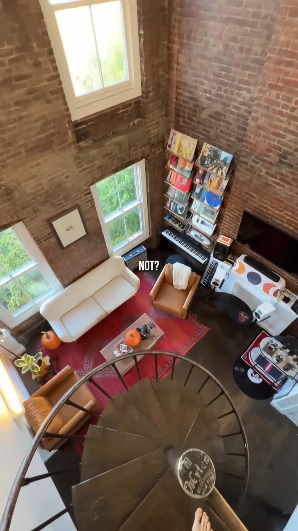 Reese Witherspoons Sohn Deacon Phillippe präsentiert sein unwirkliches New Yorker Apartment 102