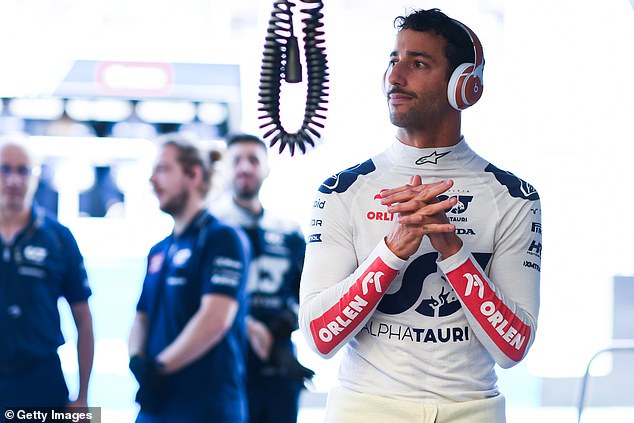 Nachdem Ricciardo die F1-Saison als Ersatzfahrer begonnen hat, belegt er nun den 17. Platz in der Gesamtwertung und vertritt AlphaTauri