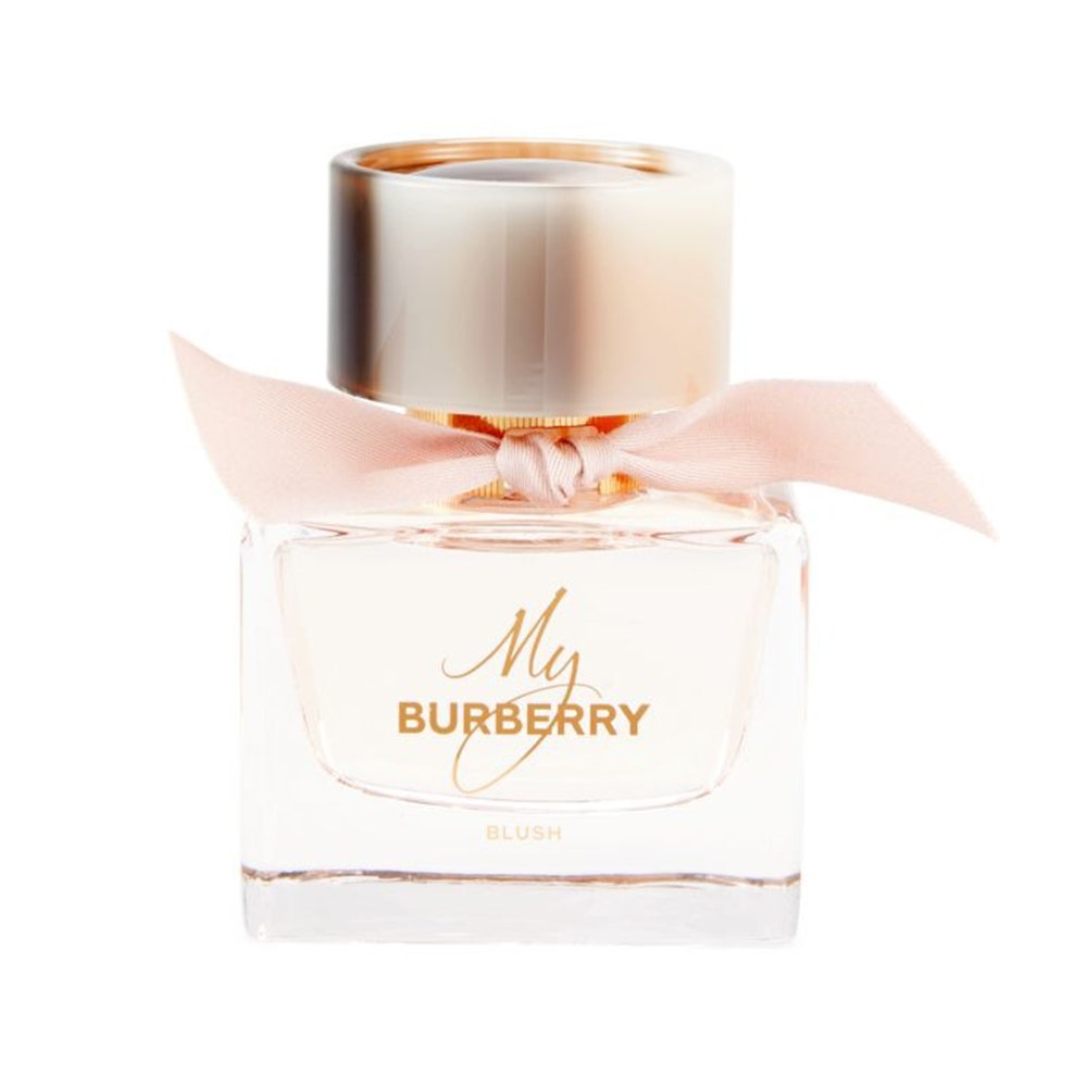 Burberry Blush Burberry Eau De Parfum auf weißem Hintergrund