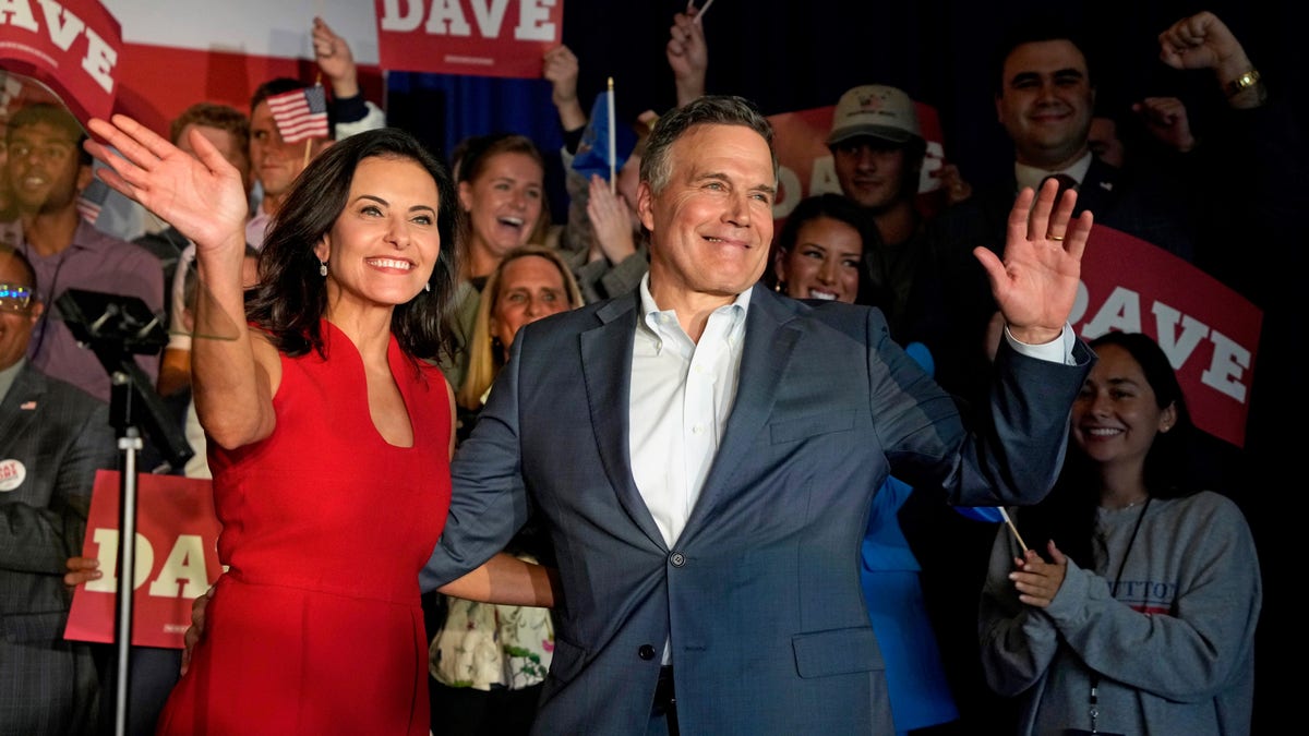 Der Republikaner Dave McCormick startet seinen zweiten Senatswahlkampf in Folge in Pennsylvania
