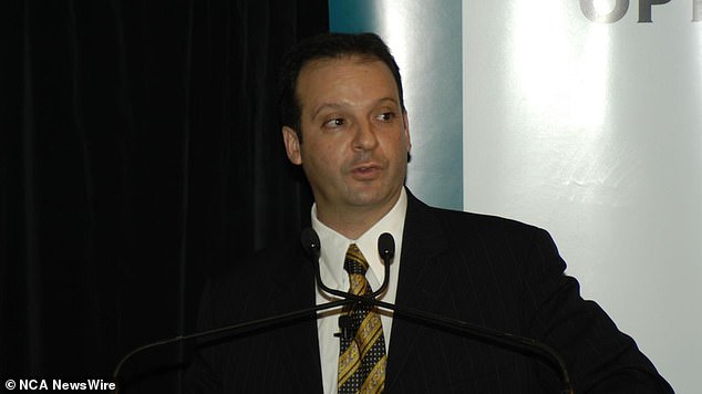 Der frühere Geschäftsführer von Optus, Peter Kaliaropoulos, der als „erfahrener Telekommunikationsmanager“ beschrieben wurde, wird Chief Operating Officer des Unternehmens