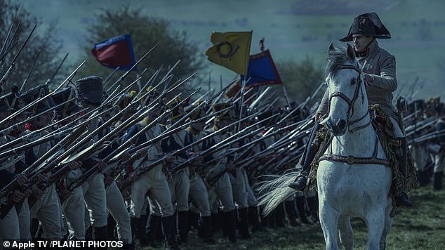 Aufgesattelt für Action: „Napoleon“ kommt am Donnerstag, 22. November, in die Kinos in Großbritannien