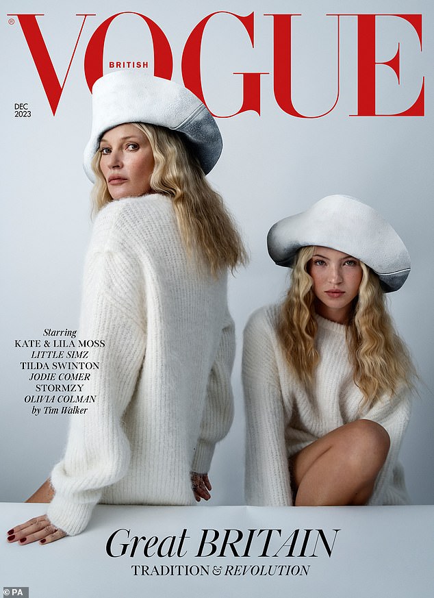 Kultig: Ihr Auftritt findet statt, nachdem sie und ihre Model-Mutter Kate Moss, 49, auf ihrem ersten gemeinsamen Cover der britischen Vogue zu sehen waren, als sie eine Reihe von Stars anführten, die in der Dezember-Ausgabe 2023 zu sehen waren