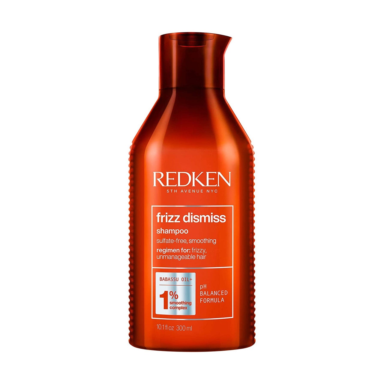 Orangefarbene Flasche des Redken Frizz Dismiss Shampoos auf weißem Hintergrund