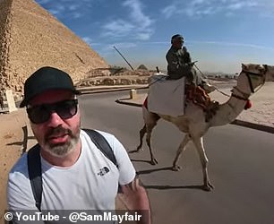 Sam sagt, dass Stricher an den Pyramiden versuchen könnten, Sie zum Reiten auf ihrem Kamel zu überreden oder Ihnen ein Foto in Rechnung zu stellen
