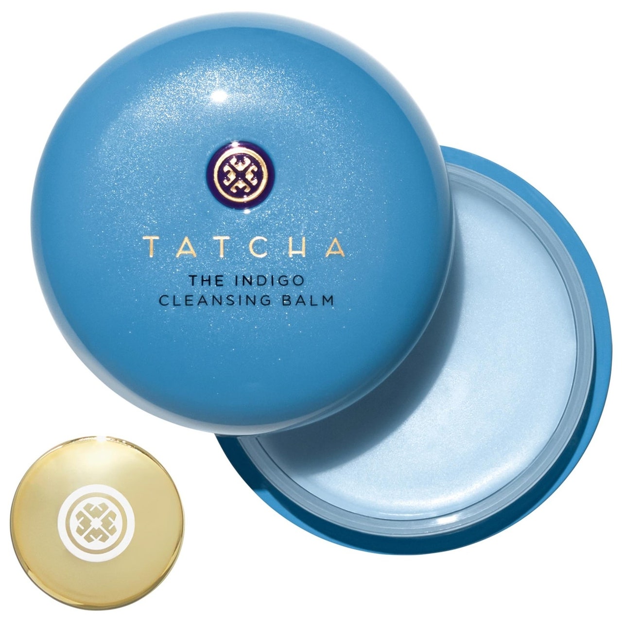 Tatcha The Indigo Cleansing Balm Draufsicht auf ein blaues Glas mit angelehntem Deckel auf weißem Hintergrund