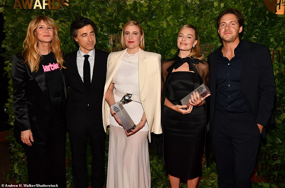 Dern, Noah Baumbach, Gerwig, Robbie and Ackerley pose with the Global Icon & Creator Tribute