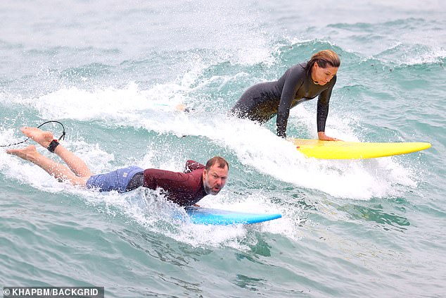 Claudia und Dave schienen ziemlich erfahrene Surfer zu sein