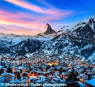 Im Schweizer Ski-Mekka Zermatt sind keine Autos erlaubt, die Anreise erfolgt mit öffentlichen Verkehrsmitteln oder Pferdekutschen