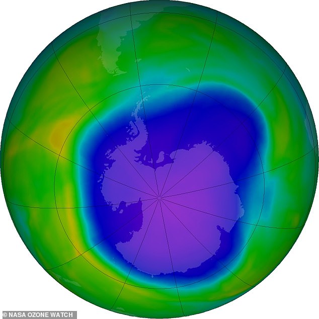 Das Ozonloch war in den letzten vier Jahren bemerkenswert groß und langlebig, berichten neuseeländische Forscher.  Im Bild das Ozonloch, aufgenommen am 3. Oktober 2022