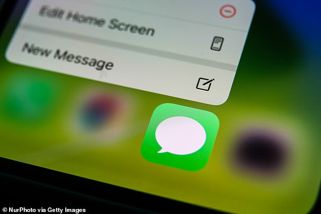 Apple gab bekannt, dass es „später im nächsten Jahr“ einen neuen Messaging-Standard hinzufügen wird, um Android-Besitzern die Nutzung einiger iMessage-Funktionen zu ermöglichen