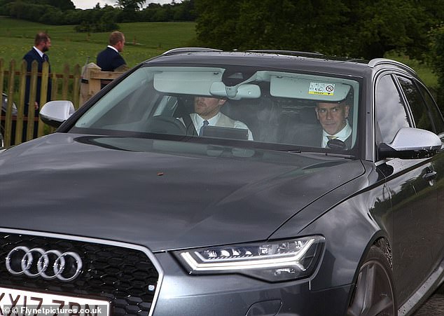 Der Prinz fuhr den Luxus-Audi RS6 Avant, um Meghan 2017 durch Großbritannien zu entführen