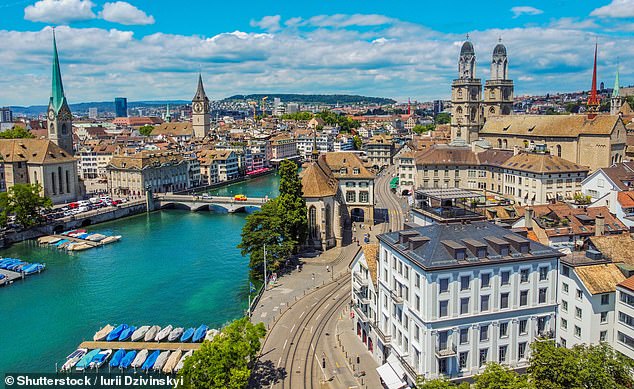 Zürich (oben) teilt sich den Spitzenplatz auf der Liste der „teuersten Städte“ mit Singapur