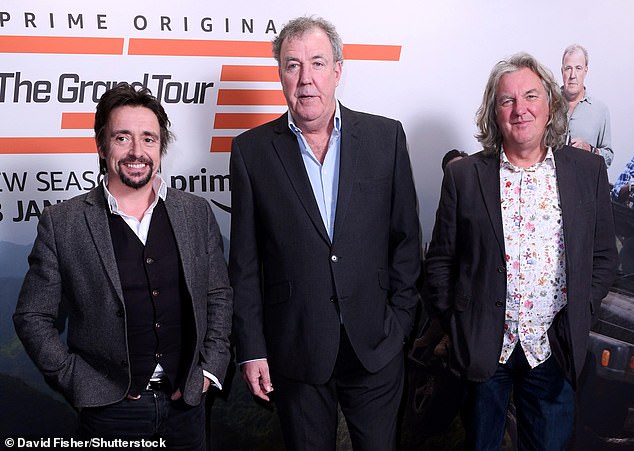 Jeremy Clarkson sagte den Fans, er habe eine „große Ankündigung“ zu machen, während Spekulationen darüber spekulierten, dass er neben Richard Hammond und James May als Top Gear-Moderator zurückkehren wird (Bild 2019).