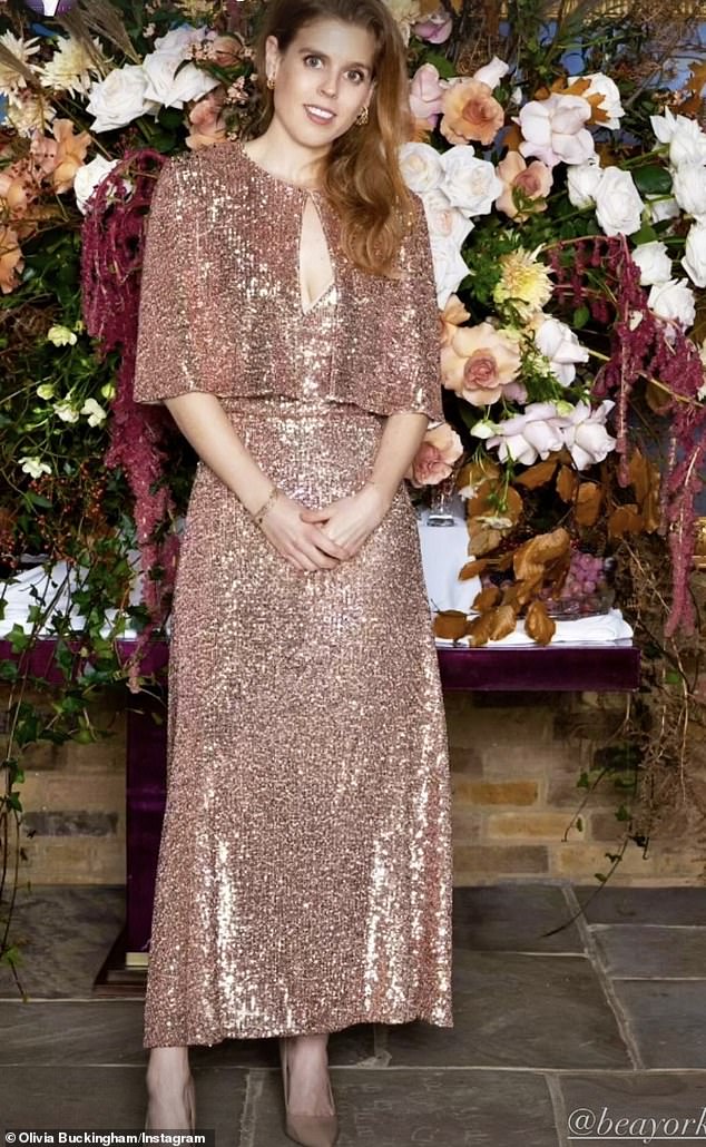 Prinzessin Beatrice stellte am Mittwoch bei einem Modeevent in London erneut ihr modisches Können unter Beweis
