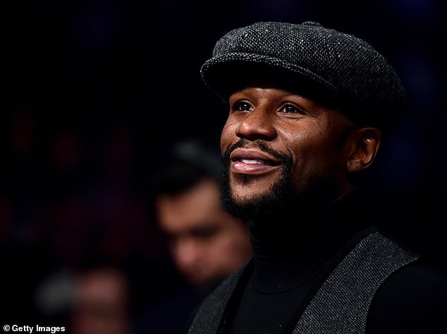 Floyd Mayweather, sat at ringside in LA, said he had Fury leading 5-0 heading into the sixth