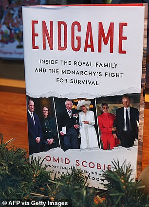 Eine Kopie von Endgame, die letzte Woche veröffentlicht wurde.  In dem Buch stellte der Autor Omid Scobie eine Reihe bombastischer Behauptungen über die königliche Familie auf