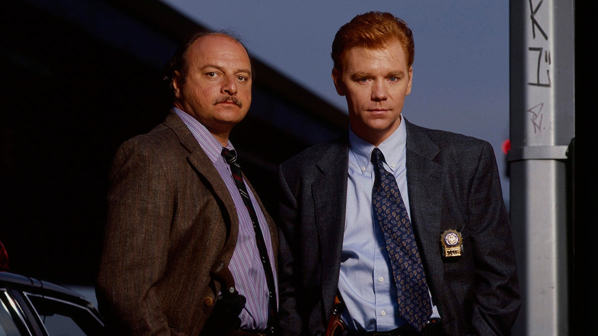 Dennis Franz und David Caruso in "NYPD-Blau."