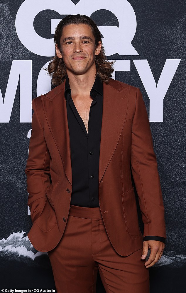 Actor Brenton Thwaites rocked a stylish brown suit and black shirt combo