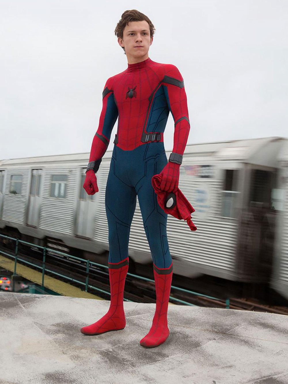 Andrew Garfield ist es egal, ob Fans einen anderen Spider-Man mehr mögen als ihn, Tom Holland