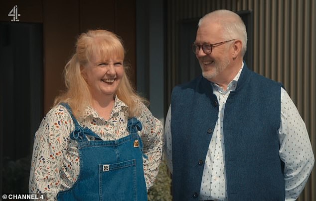 Mike und Sarah brauchten insgesamt 19 Monate, um ihr Traumhaus zu bauen, das sie sich durch persönliche Ersparnisse und den Verkauf ihres vorherigen Hauses leisten konnten