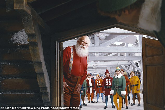 Der Weihnachtsmann im Film Elf aus dem Jahr 2003 ist ein weiterer berühmter fettleibiger Weihnachtsmann mit einem BMI von 44,7