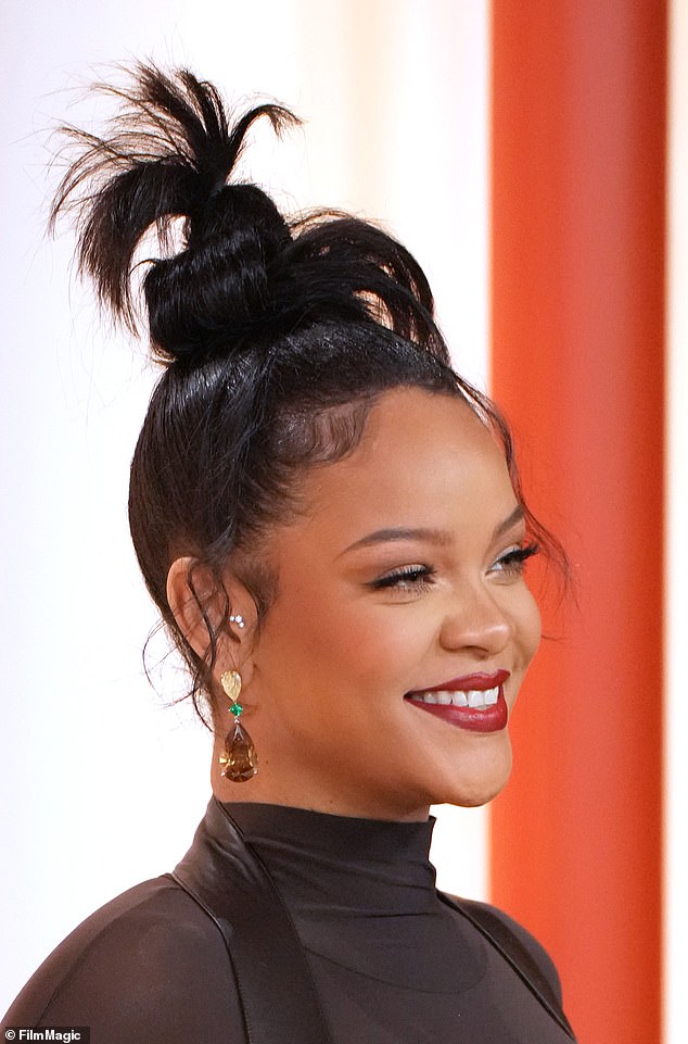 Rihanna nimmt am 12. März 2023 an den 95. Oscar-Verleihungen in Hollywood, Kalifornien, teil